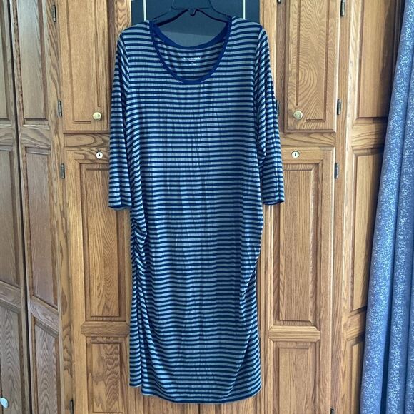 Liz Lange Maternity for Target Green Navy Striped Casual Neutral Dress - Picture 2 of 7